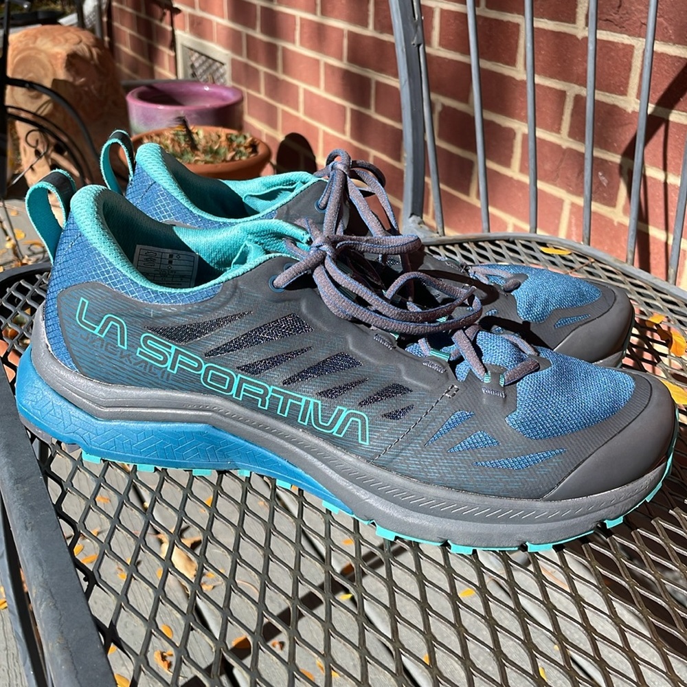 🍂NEW LA SPORTIVA women's jackal 2 trail running shoes - Picture 2 of 13